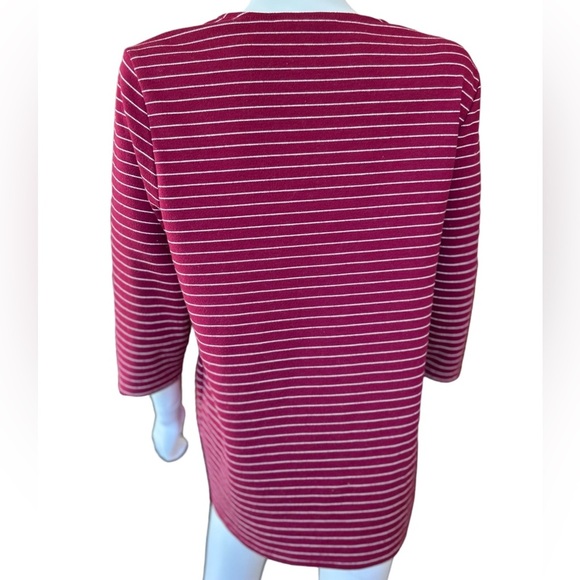 CHICOS Top.  Size 2.  Preloved Excellent Condition - Picture 2 of 5